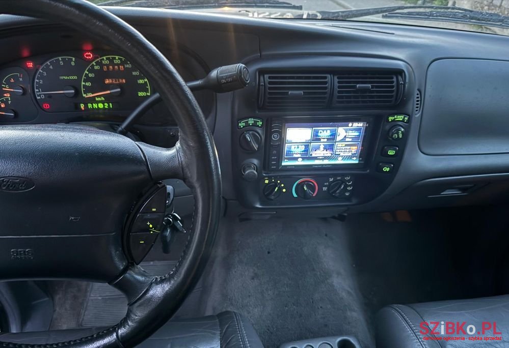 1999' Ford Explorer 4.0 photo #5