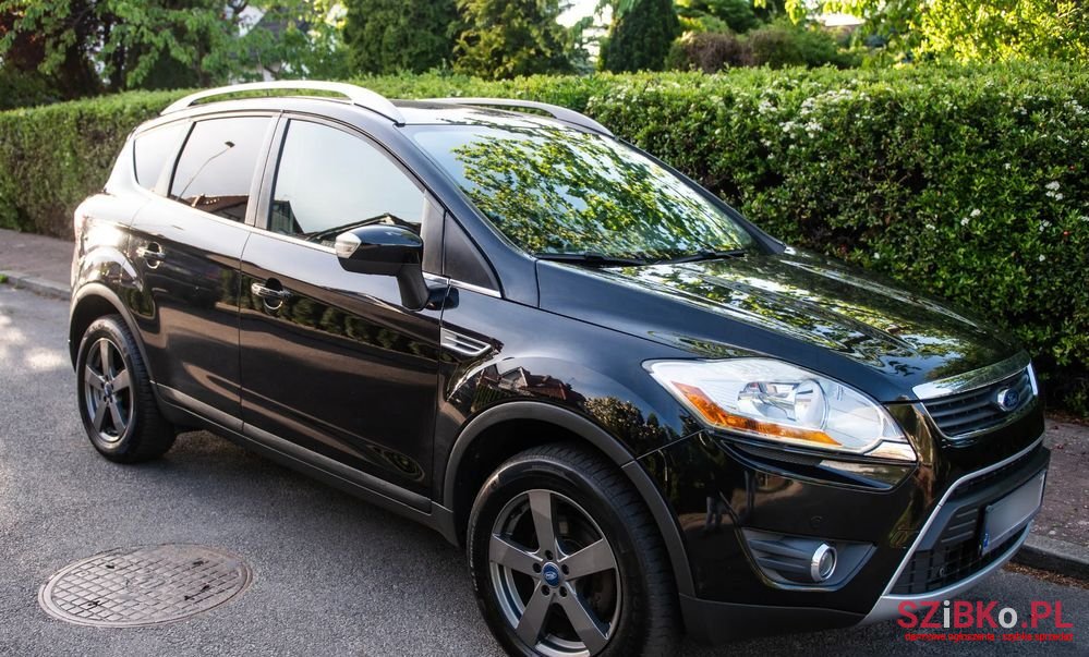 2011' Ford Kuga photo #3