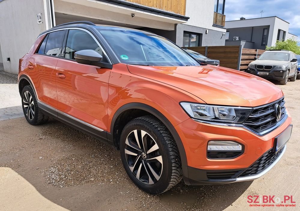 2020' Volkswagen T-Roc photo #4