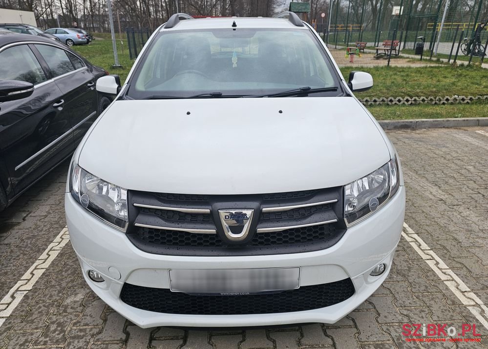 2017' Dacia Logan photo #2