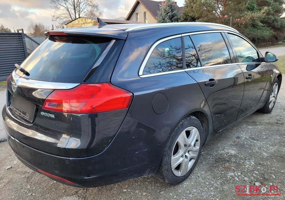 2011' Opel Insignia photo #6