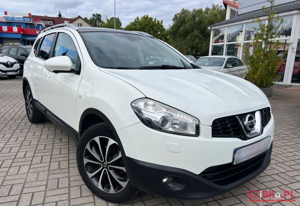 2012' Nissan Qashqai 2.0 Tekna photo #1