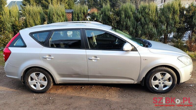 2007' Kia Ceed Sw photo #4