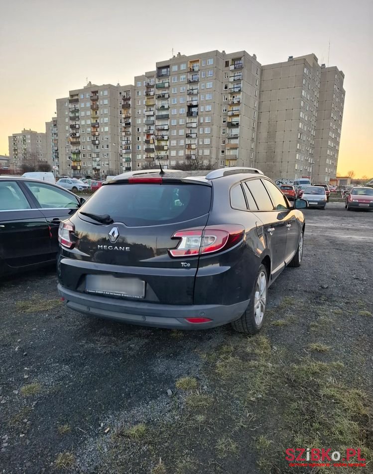 2009' Renault Megane photo #6