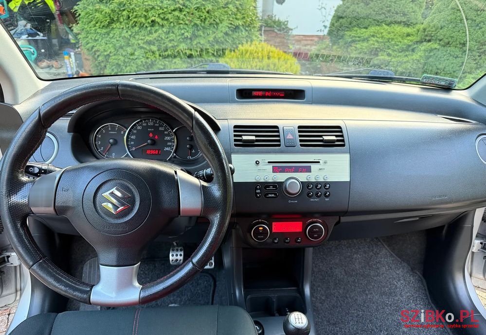 2009' Suzuki Swift 1.6 Sport photo #6
