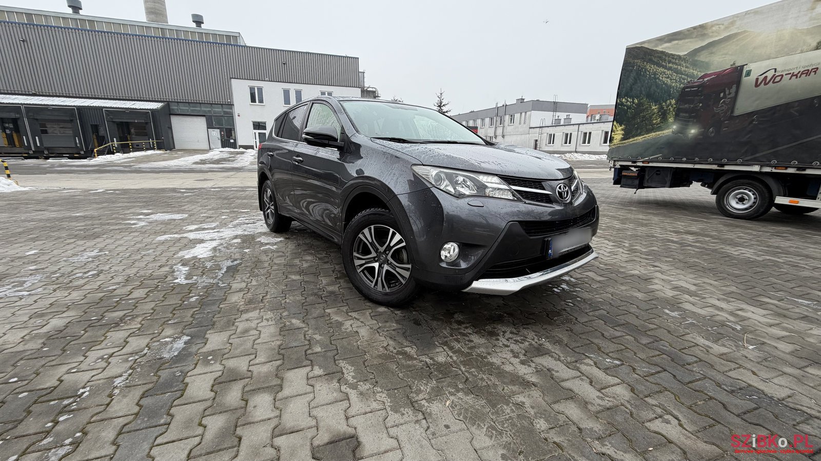 2015' Toyota RAV4 Premium photo #1