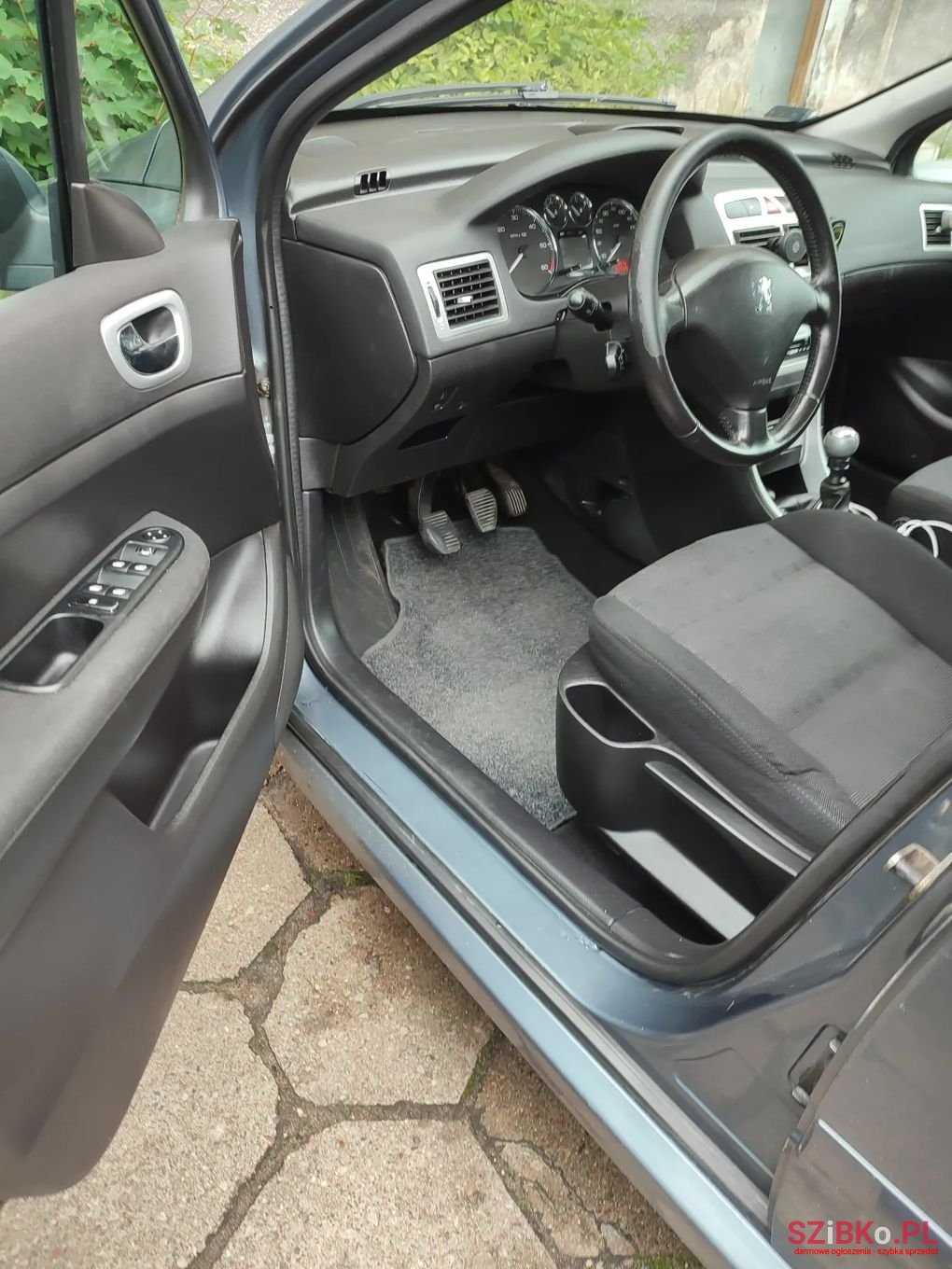 2005' Peugeot 307 photo #3