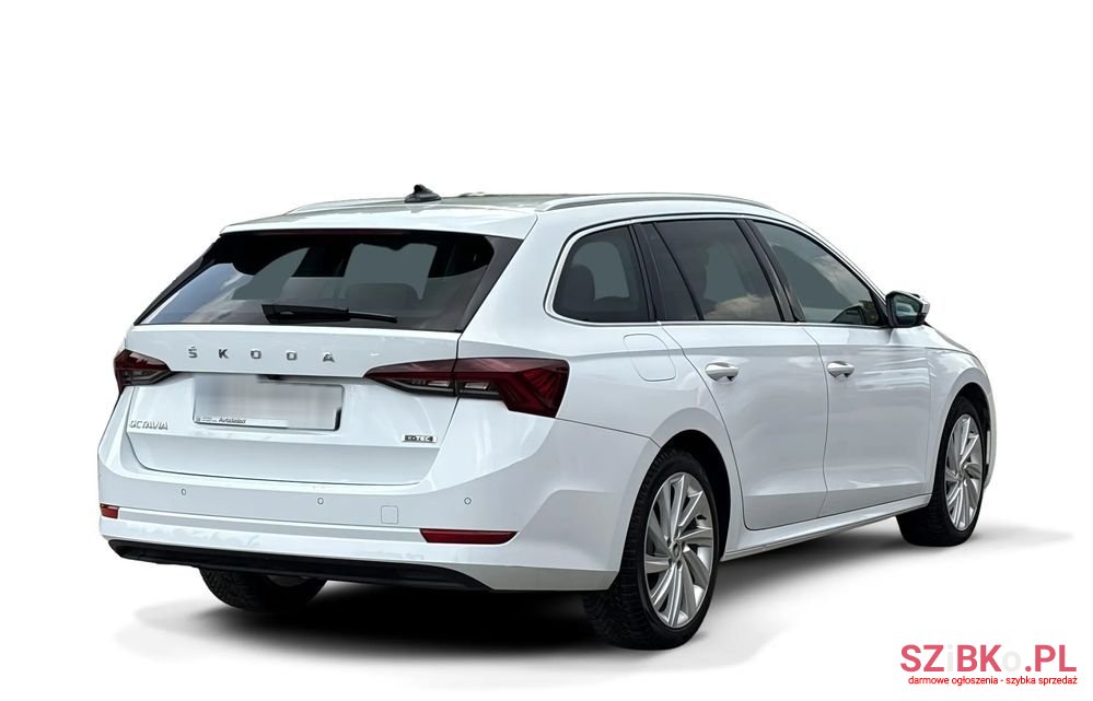 2023' Skoda Octavia photo #5