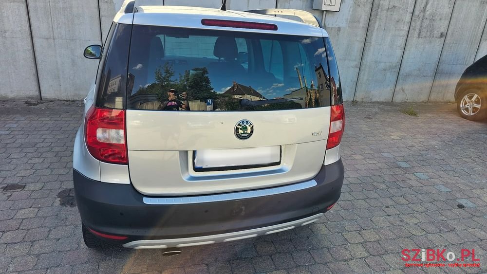 2011' Skoda Yeti 1.2 Tsi photo #6