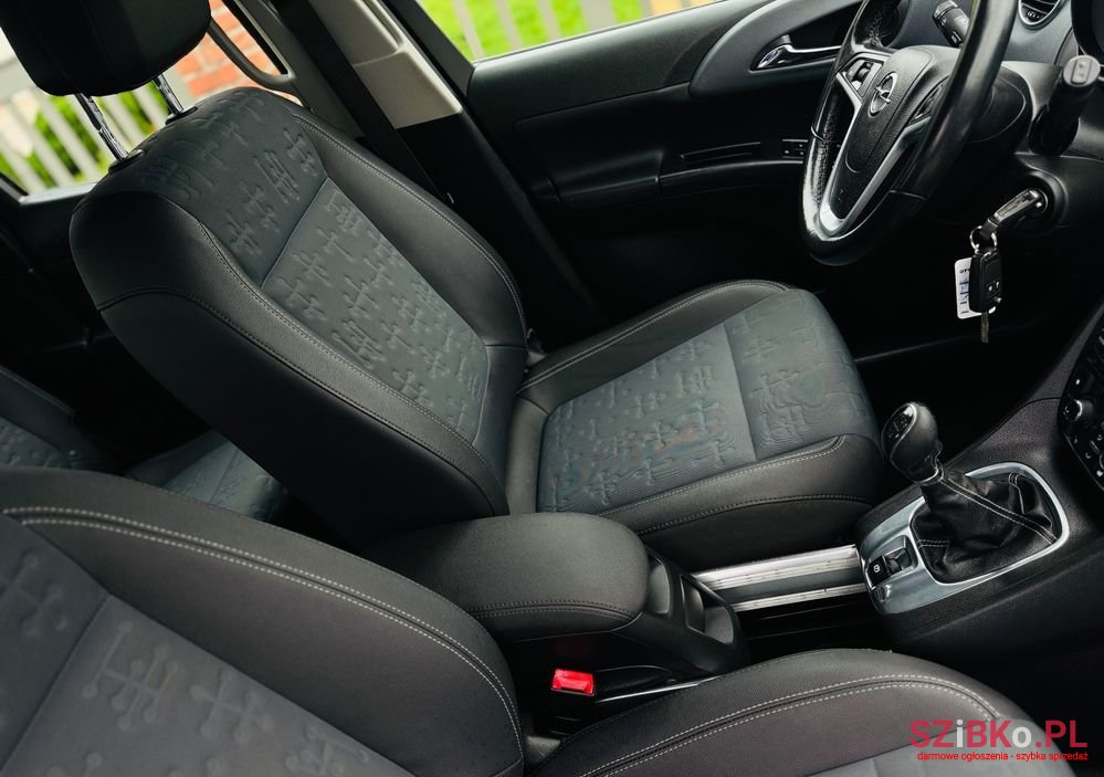 2010' Opel Meriva photo #5