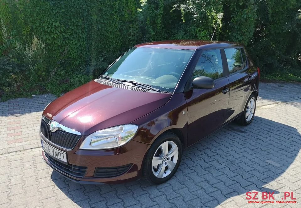 2010' Skoda Fabia photo #1