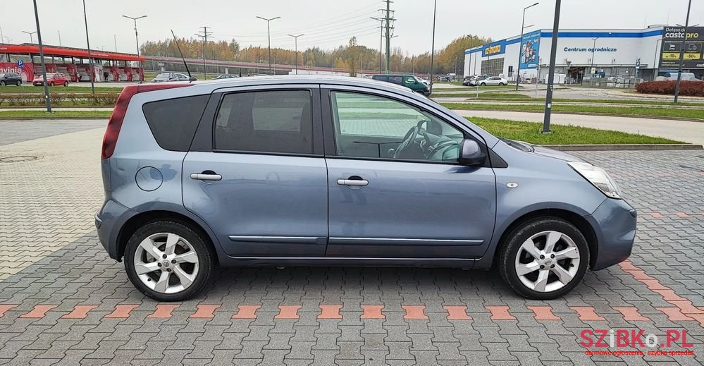 2011' Nissan Note photo #2