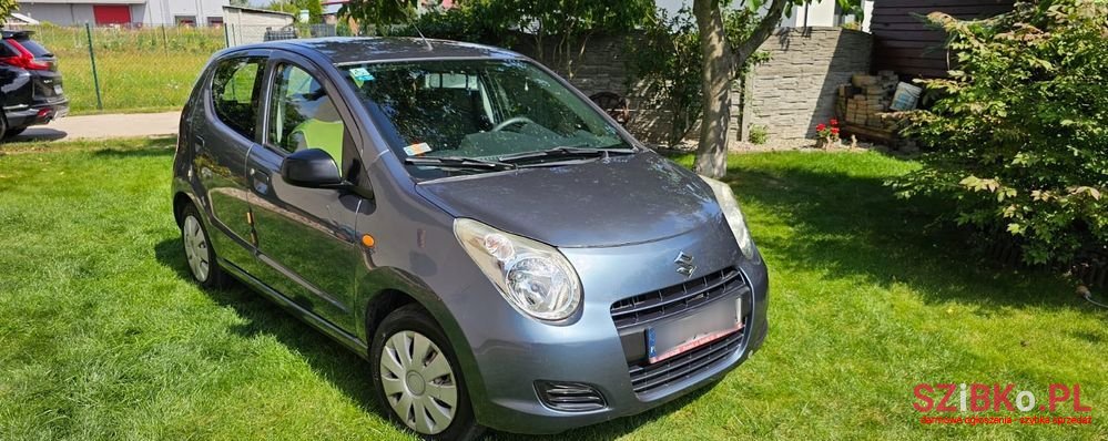 2011' Suzuki Alto 1.0 Club photo #2