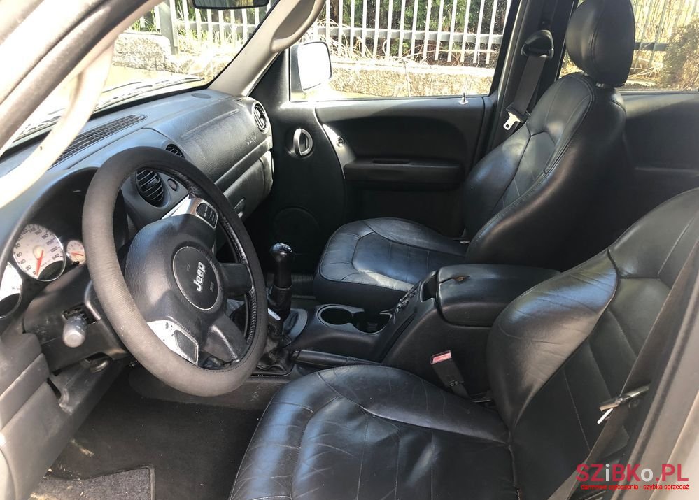 2002' Jeep Cherokee 2.5L Crd Limited photo #5