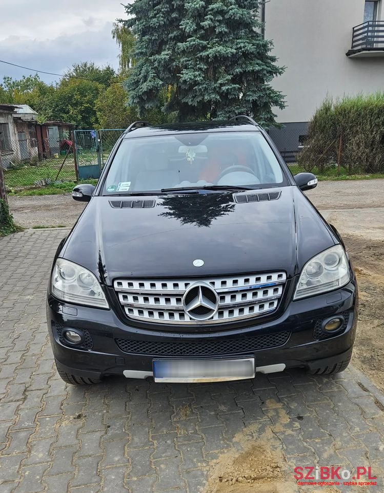 2007' Mercedes-Benz Ml 350 4-Matic photo #2