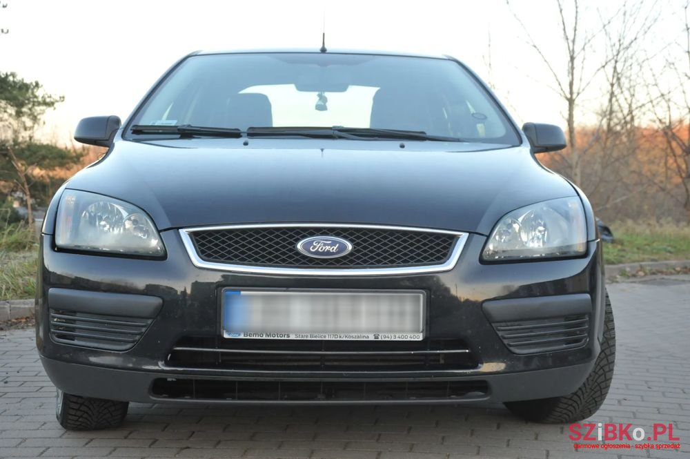 2006' Ford Focus photo #1