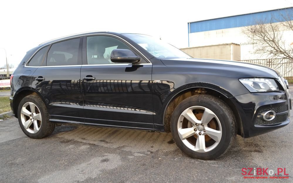 2009' Audi Q5 2.0 Tfsi Quattro photo #4