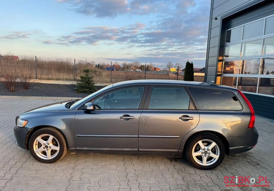 2008' Volvo V50 photo #3