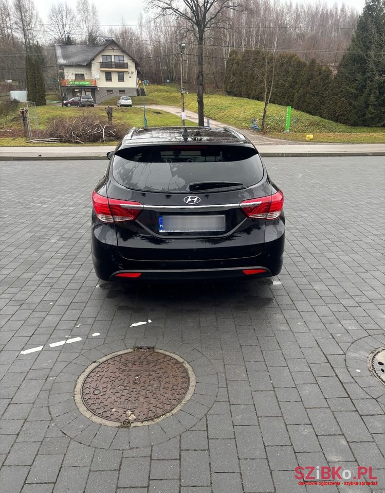 2011' Hyundai i40 photo #3