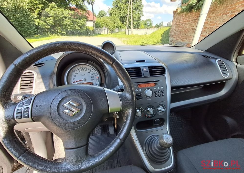 2012' Suzuki Splash 1.2 Comfort photo #2