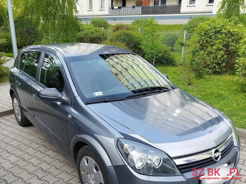 2006' Opel Astra Iii 1.8 Enjoy photo #1
