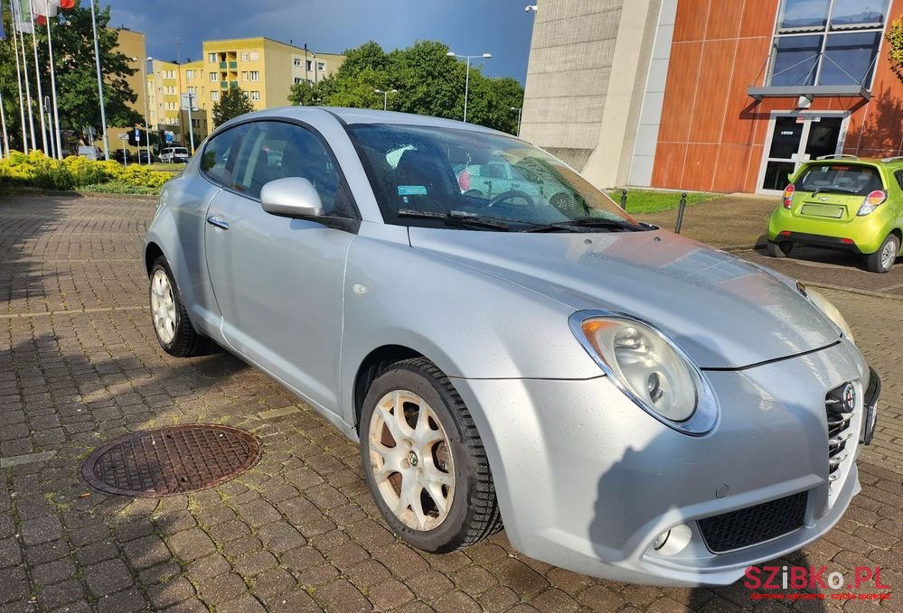 2009' Alfa Romeo MiTo photo #5