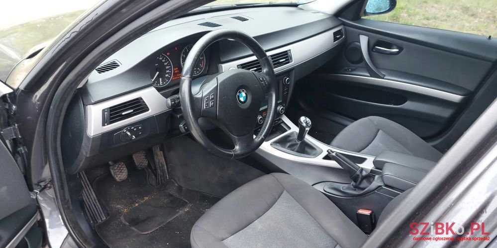 2006' BMW 3 Series 320I photo #4