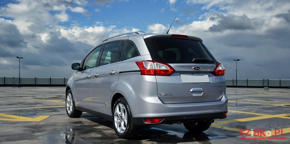 2011' Ford Grand C-MAX 1.6 Trend photo #4