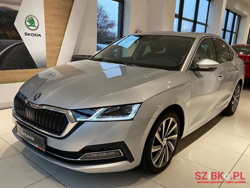 2020' Skoda Octavia photo #1