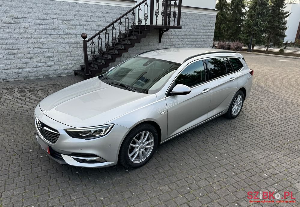 2019' Opel Insignia photo #2