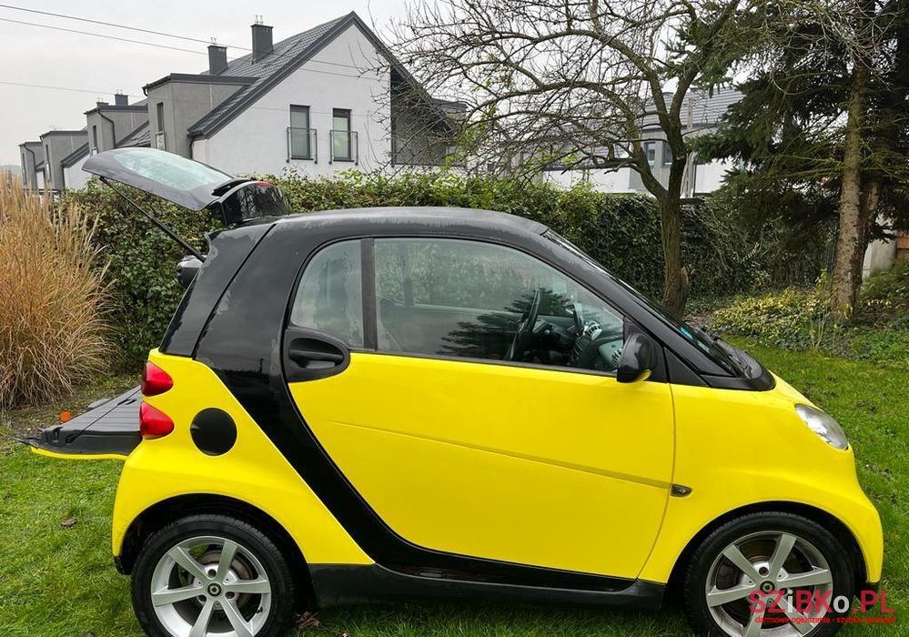 2011' Smart Fortwo photo #3