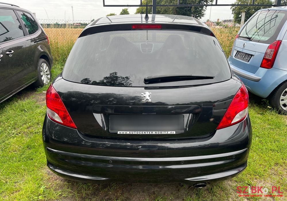 2010' Peugeot 207 photo #4