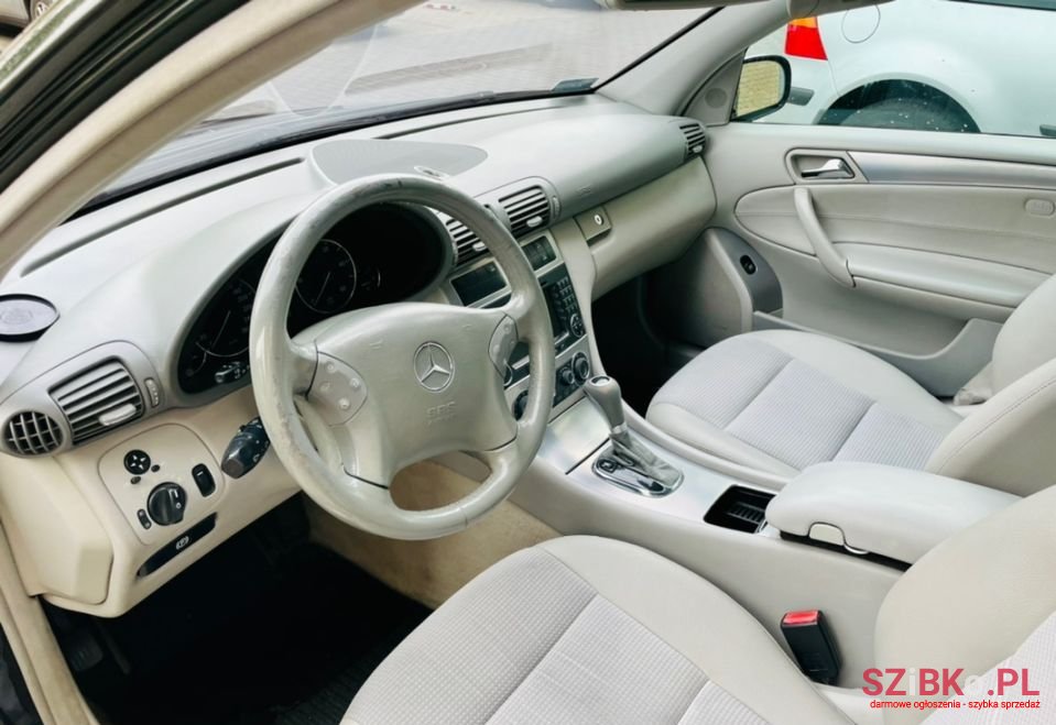 2007' Mercedes-Benz Klasa C photo #5