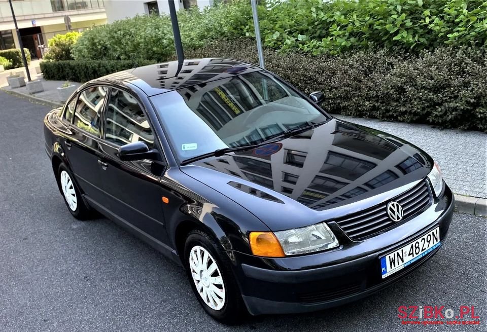 1996' Volkswagen Passat photo #2