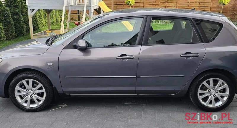 2006' Mazda 3 photo #3