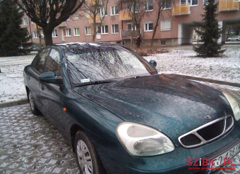 2000' Daewoo Nubira photo #1