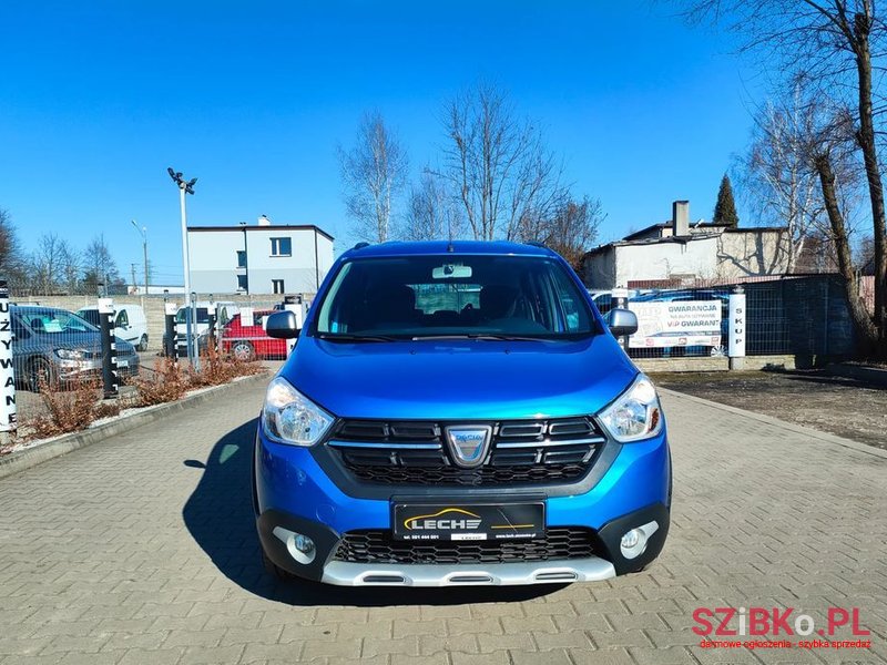 2019' Dacia Lodgy photo #4