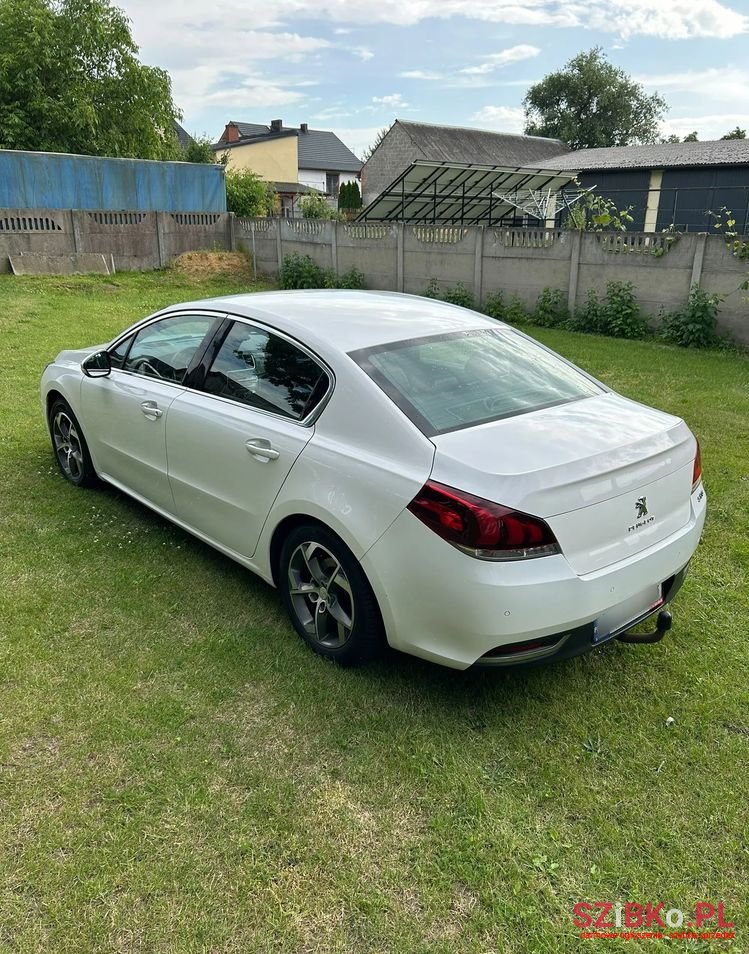 2015' Peugeot 508 photo #6