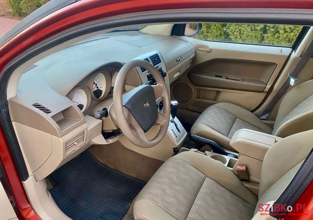 2007' Dodge Caliber 2.0 Cvt Se photo #5