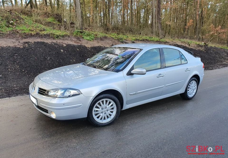 2006' Renault Laguna photo #3