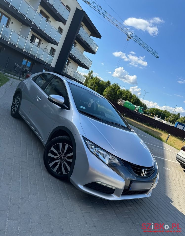 2013' Honda Civic 1.6 I-Dtec S photo #1