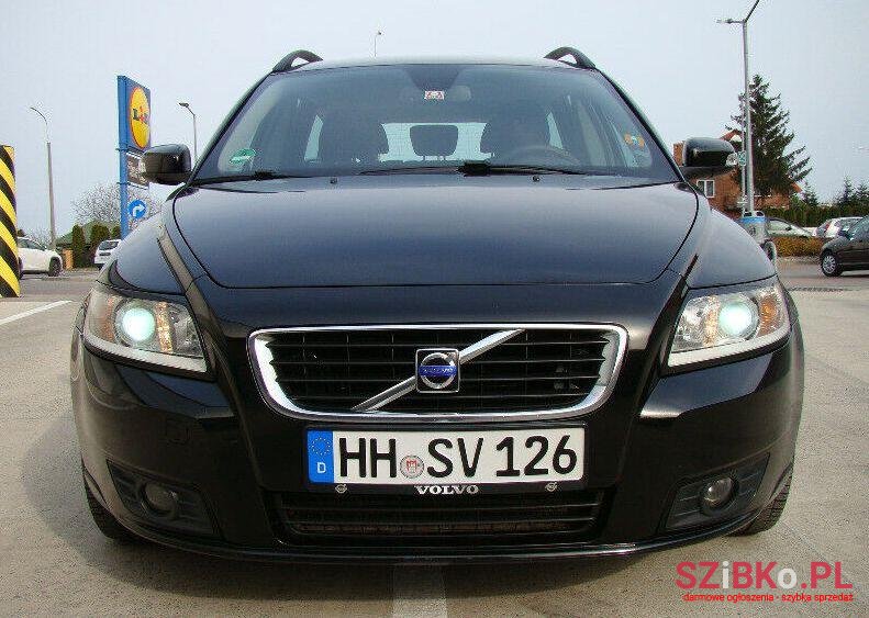 2009' Volvo V50 photo #1