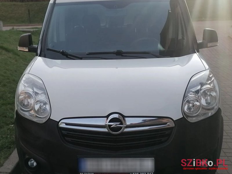 2013' Opel Combo photo #2