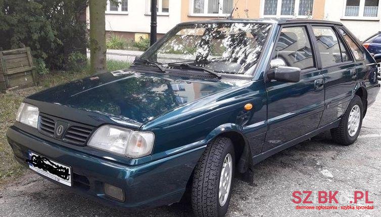 2001' FSO Caro, Caro Plus photo #1