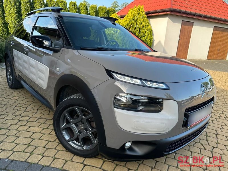 2015' Citroen C4 Cactus photo #2