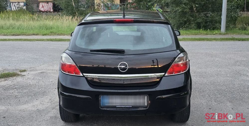 2009' Opel Astra 1.6 Exklusiv photo #4