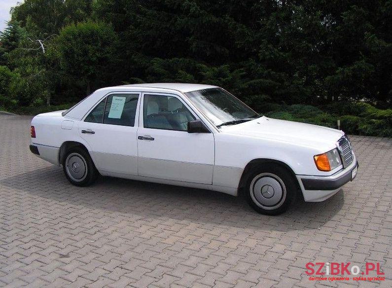 1990' Mercedes-Benz W124 photo #2