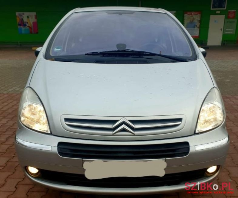 2005' Citroen Xsara Picasso photo #5