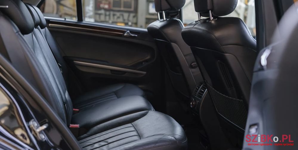 2006' Mercedes-Benz Ml photo #4