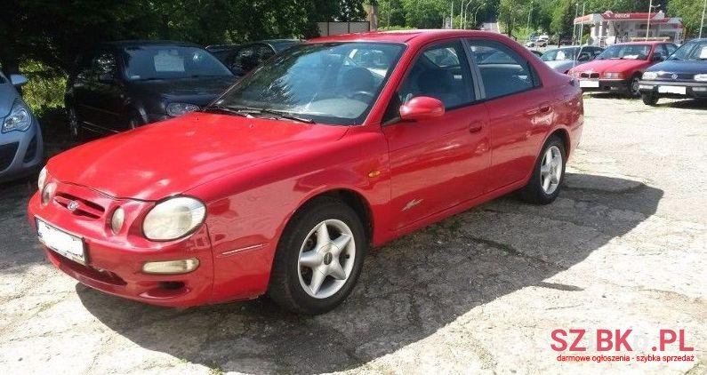 1998' Kia Shuma photo #2